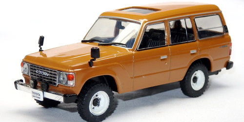 TOYOTA LAND CRUISER (HJ60)