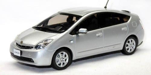 TOYOTA PRIUS 3