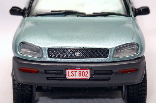 TOYOTA RAV4 1