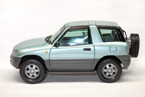 TOYOTA RAV4 (XA10)