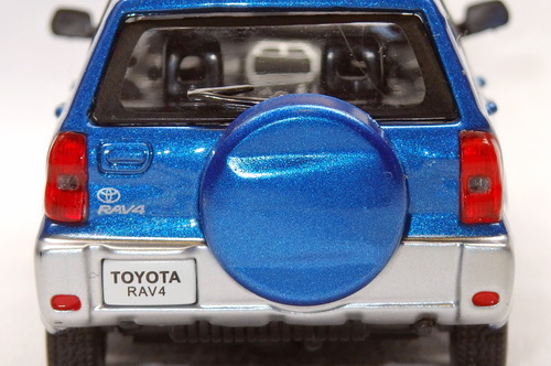 TOYOTA RAV4 2