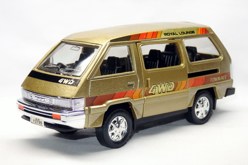 TOYOTA TOWNACE 4WD　ROYAL LOUNGE