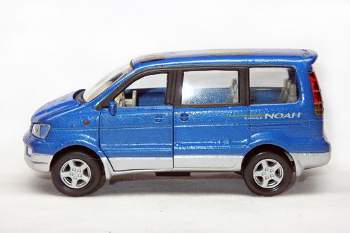 TOYOTA TOWNACE NOAH (R40/50)