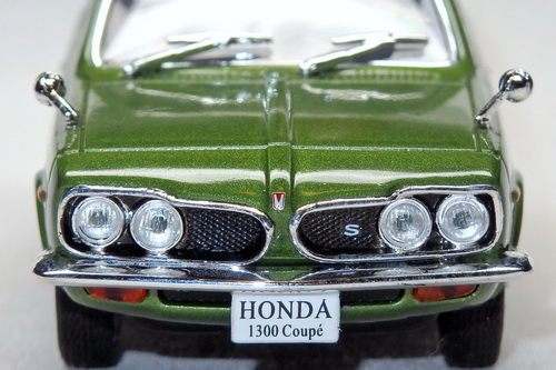 HONDA 1300 COUPE 1