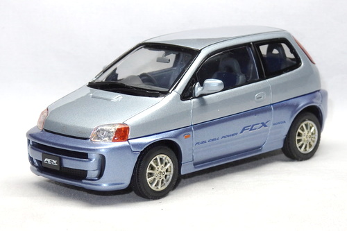 HONDA FCX (FUEL CELL VEHICLE)