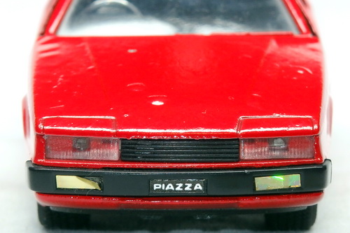 ISUZU PIAZZA 3