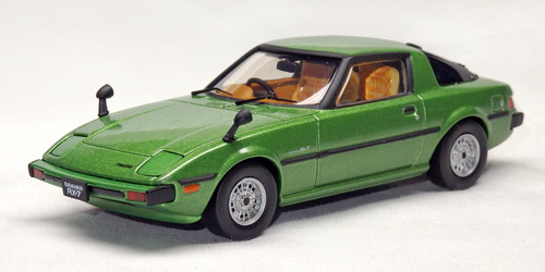 MAZDA SAVANNA RX-7 (SA22C) 7