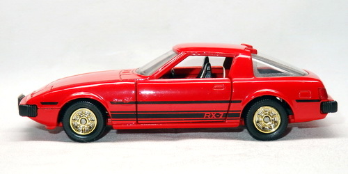 MAZDA SAVANNA RX-7 (SA22C)