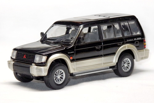 MITSUBISHI PAJERO LWB