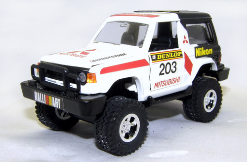 MITSUBISHI PAJERO PARIS-DAKAR 1