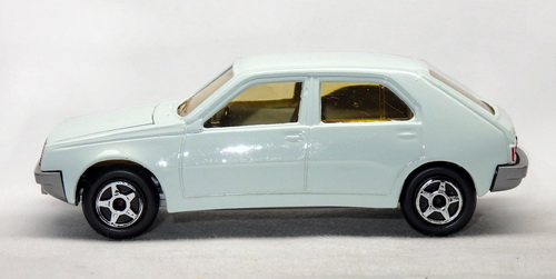 RENAULT 14 8