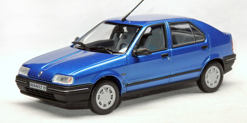 RENAULT 19