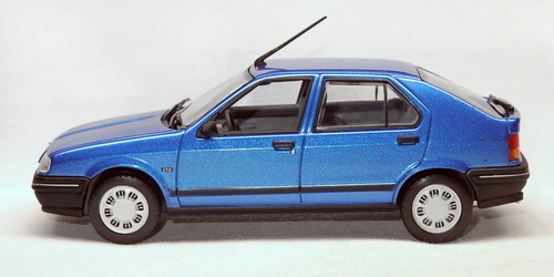 RENAULT 19