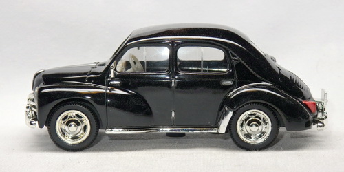 RENAULT 4CV 6