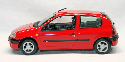 RENAULT CLIO II 1.6 16V