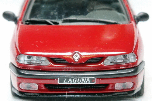 RENAULT LAGUNA V6 TXE 1
