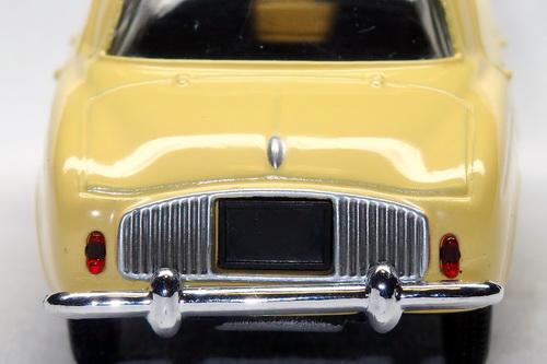 RENAULT DAUPHINE 2