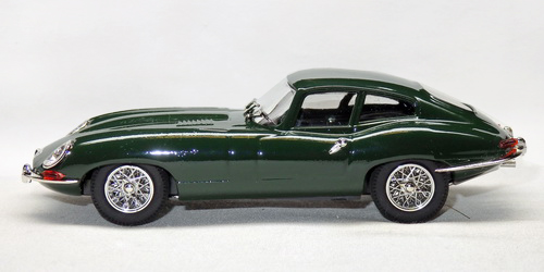 JAGUAR E TYPE COUPE 2