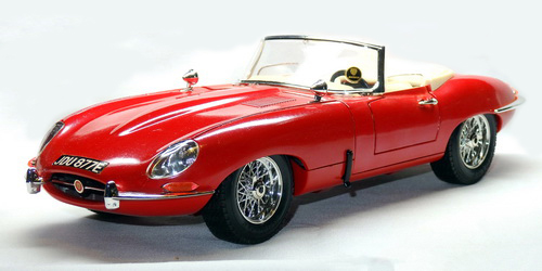 JAGUAR E TYPE