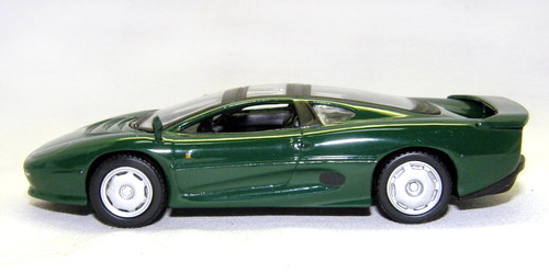 JAGUAR XJ220 6