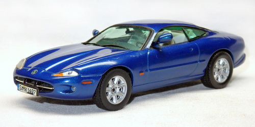 JAGUAR XK8 (X100) COUPE 1