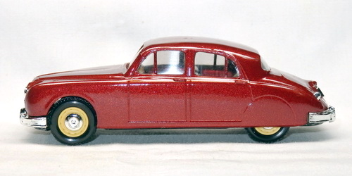 JAGUAR 2.4 SALOON (MK I)