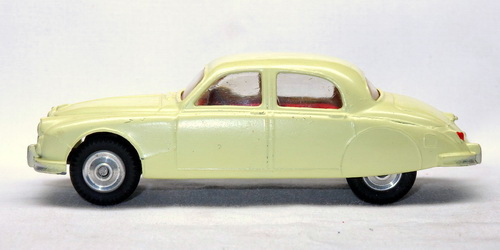 JAGUAR 2.4L (MK I) 4
