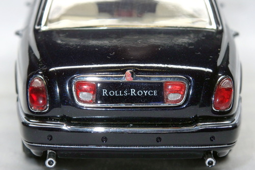 ROLLS ROYCE SILVER SERAPH LIMOUSINE 2