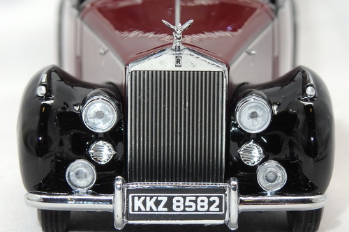 ROLLS ROYCE SILVER DAWN 1