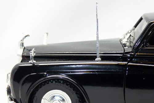 ROLLS ROYCE SILVER CLOUD III 3