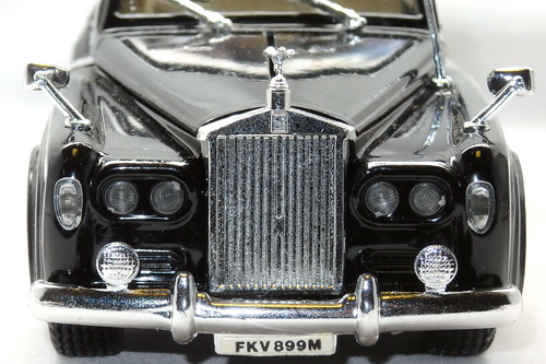 ROLLS ROYCE SILVER CLOUD III 1