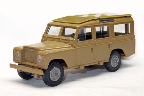 LAND ROVER SERIS III 109