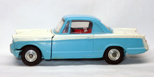 TRIUMPH HERALD COUPE