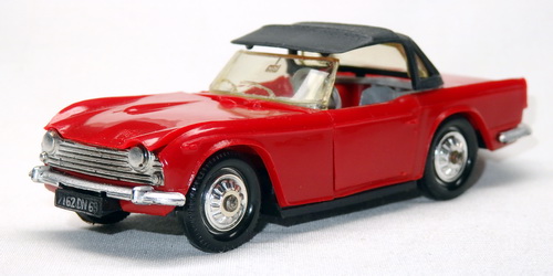 TRIUMPH TR5 3