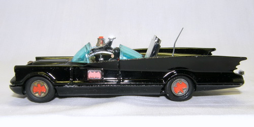 BATMAN BATMOBILE 2