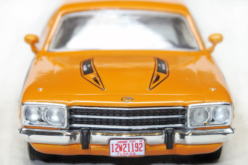 CHRYSLER PLYMOUTH ROADRUNNER 1