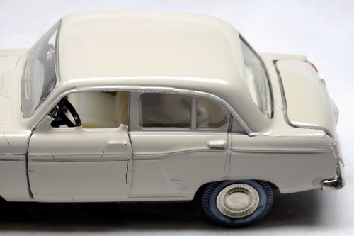 MOSKVITCH 403 3