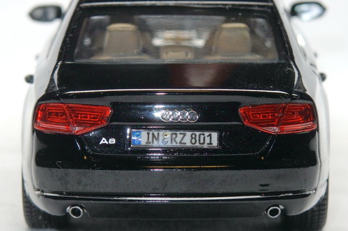 AUDI A8 (D4) 2