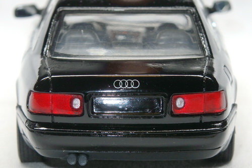 AUDI A8 (D2) 2