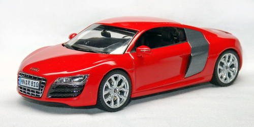 AUDI R8 V10