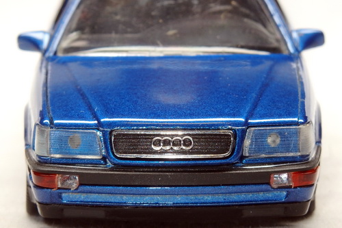 AUDI V8 1