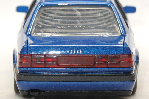 AUDI V8 2