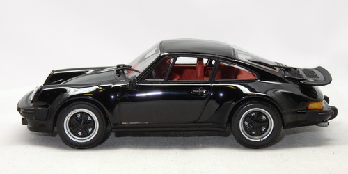 PORSCHE 911 (930)  TURBO