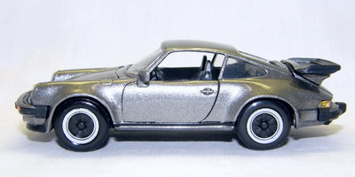 PORSCHE 930 TURBO 4