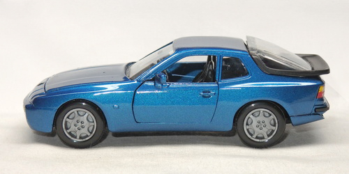 PORSCHE 944 S2