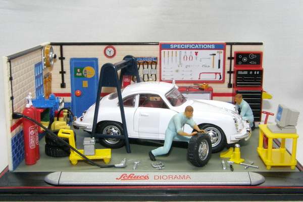 PORSCHE 356B COUPE DIORAMA 1