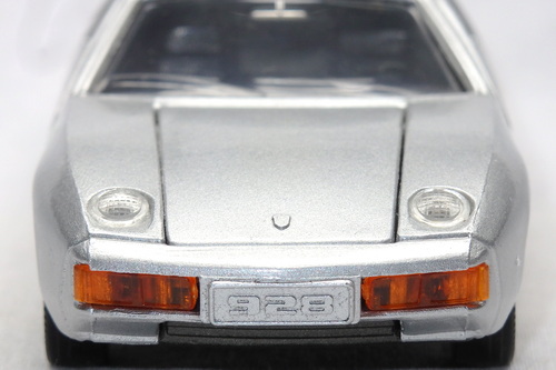 PORSCHE 928 5