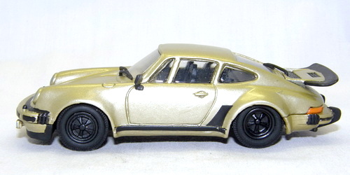 PORSCHE 930 TURBO 16