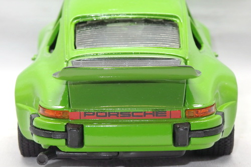 PORSCHE 930 TURBO 14