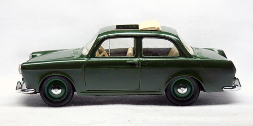 VOLKSWAGEN 1500 (TYPE 3)